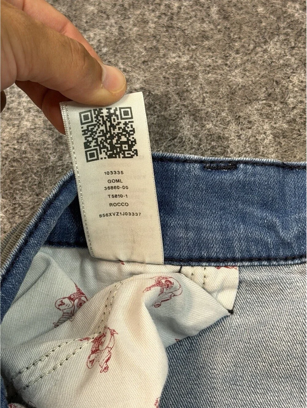 True Religion Rocco Relaxed Skinny Jeans Men’s 38x27 Light Wash Stretch Denim